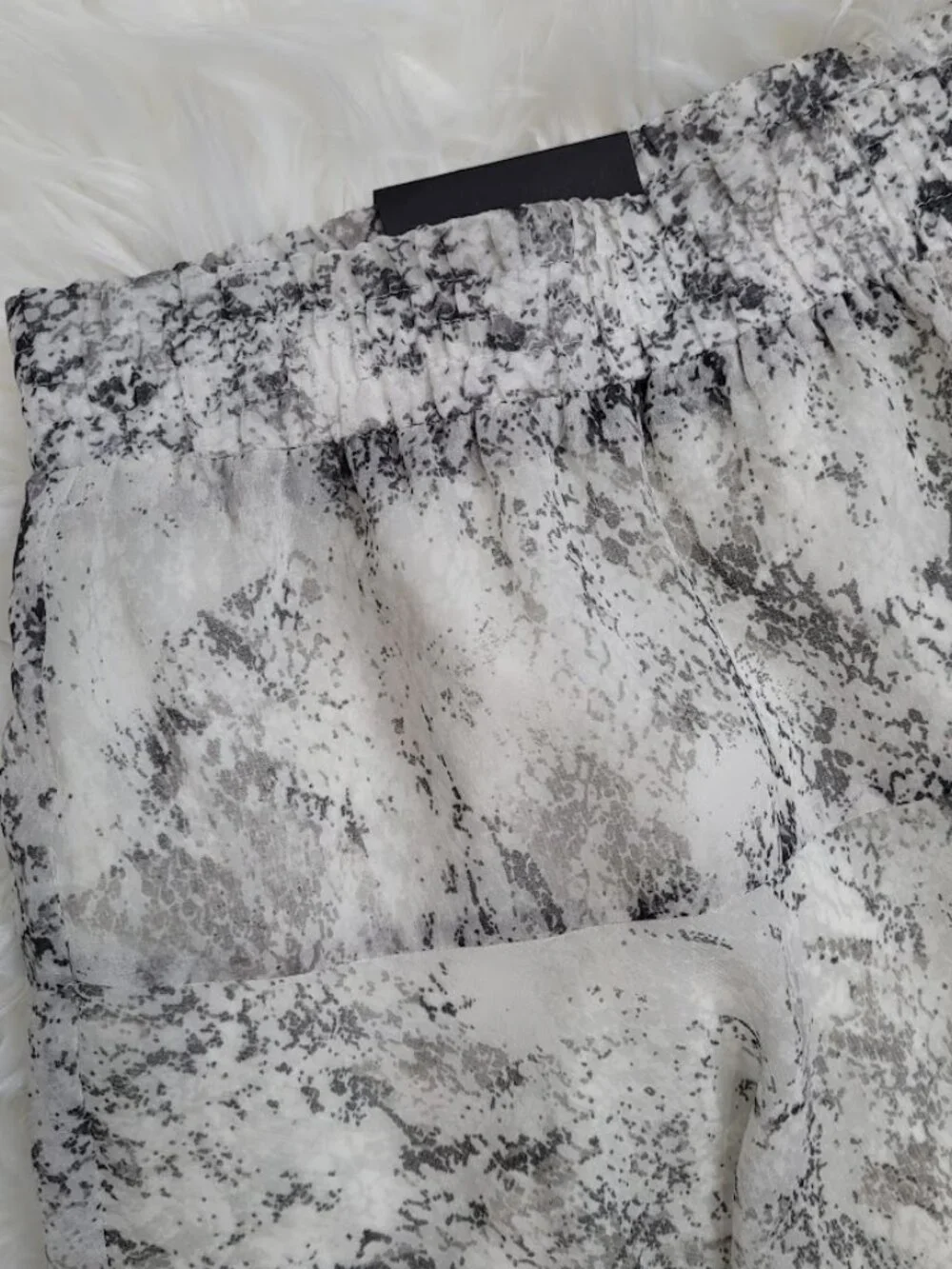 Banana‎ Republic Factory Women's Snakeskin Printed Mini Chiffon Tiered Skirt 2